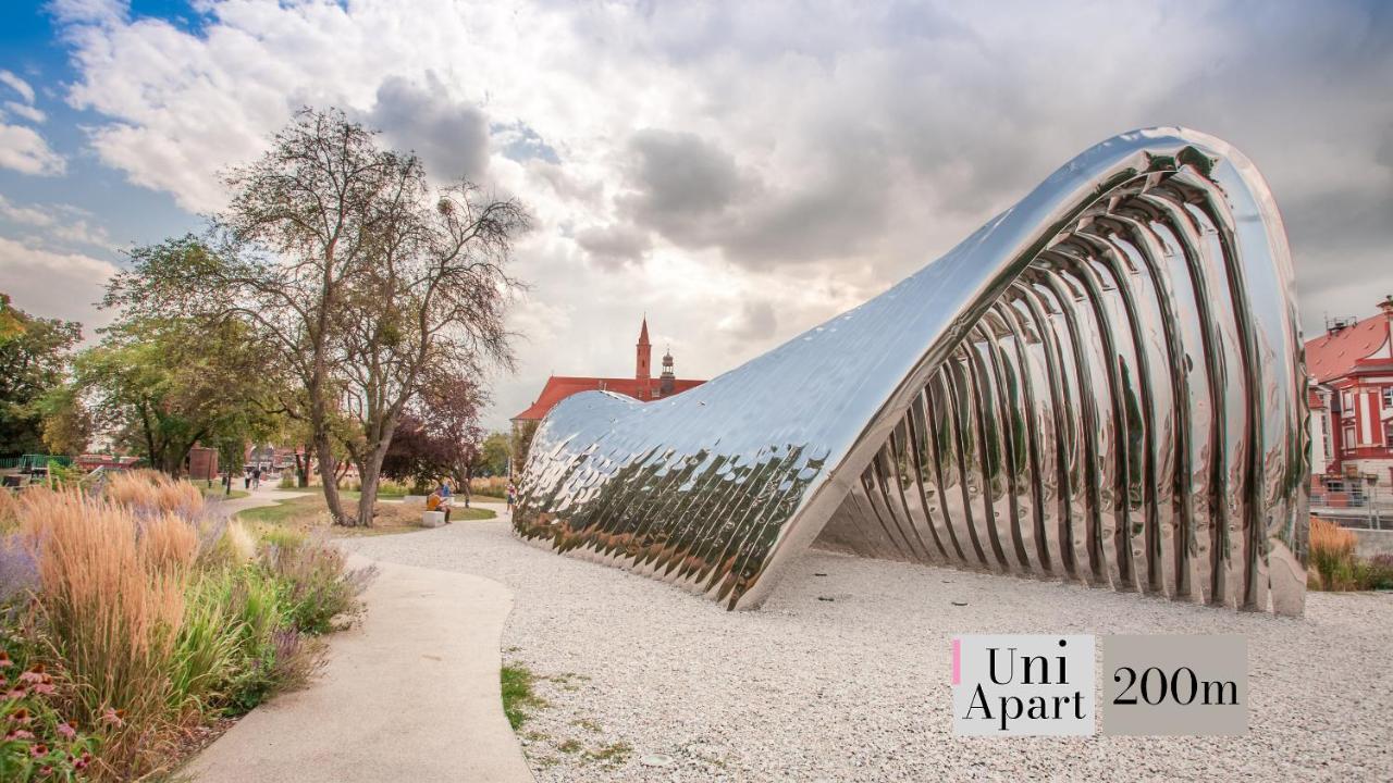 UniApart Wrocław Exterior foto
